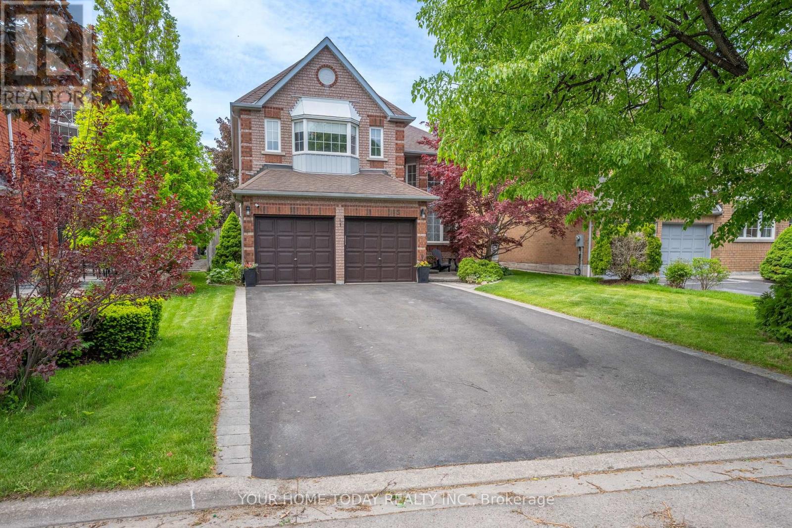5 Curry Crescent, Halton Hills (Georgetown), Ontario  L7G 5L4 - Photo 2 - W13437266