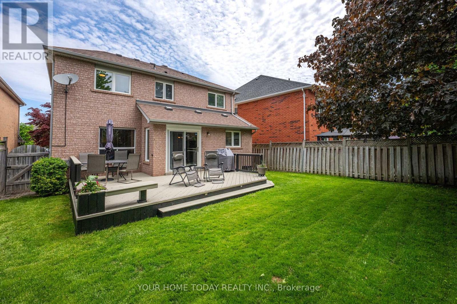 5 Curry Crescent, Halton Hills (Georgetown), Ontario  L7G 5L4 - Photo 34 - W13437266