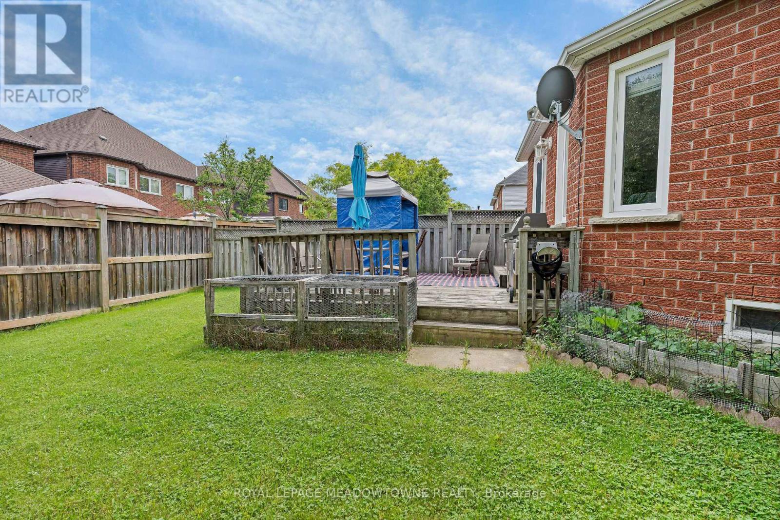 73 James Young Drive, Halton Hills (Georgetown), Ontario  L7G 5S5 - Photo 31 - W13439904