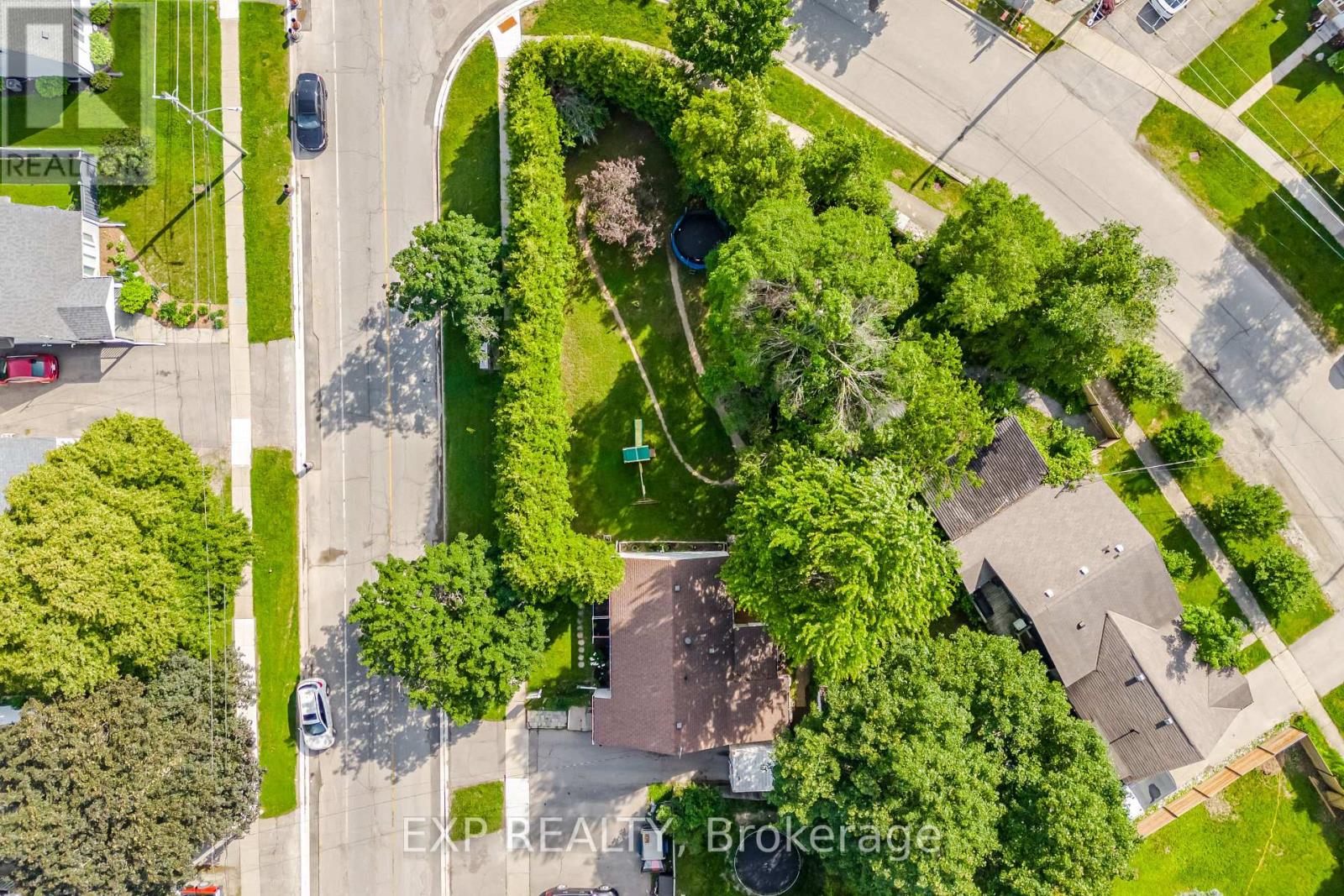 217 Mcdonald Boulevard, Halton Hills (Ac Acton), Ontario  L7J 1B2 - Photo 3 - W13440154