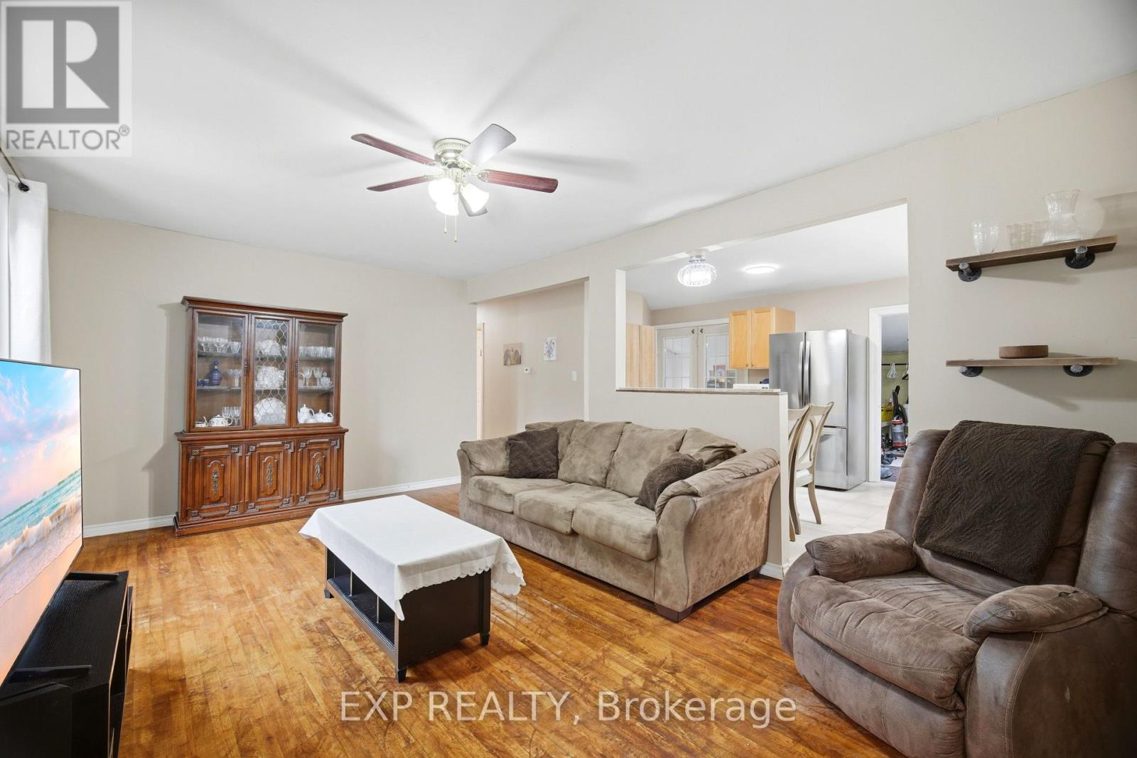 217 Mcdonald Boulevard, Halton Hills (Ac Acton), Ontario  L7J 1B2 - Photo 8 - W13440154