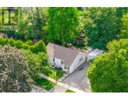 <div class="price">$599,900</div> 217 Mcdonald Boulevard, Halton Hills (Ac Acton)<br><div style="margin-bottom:8px;"><small>Exp Realty</small></div><div class='bed_bath'>4 Bed | 1 Bath</div>