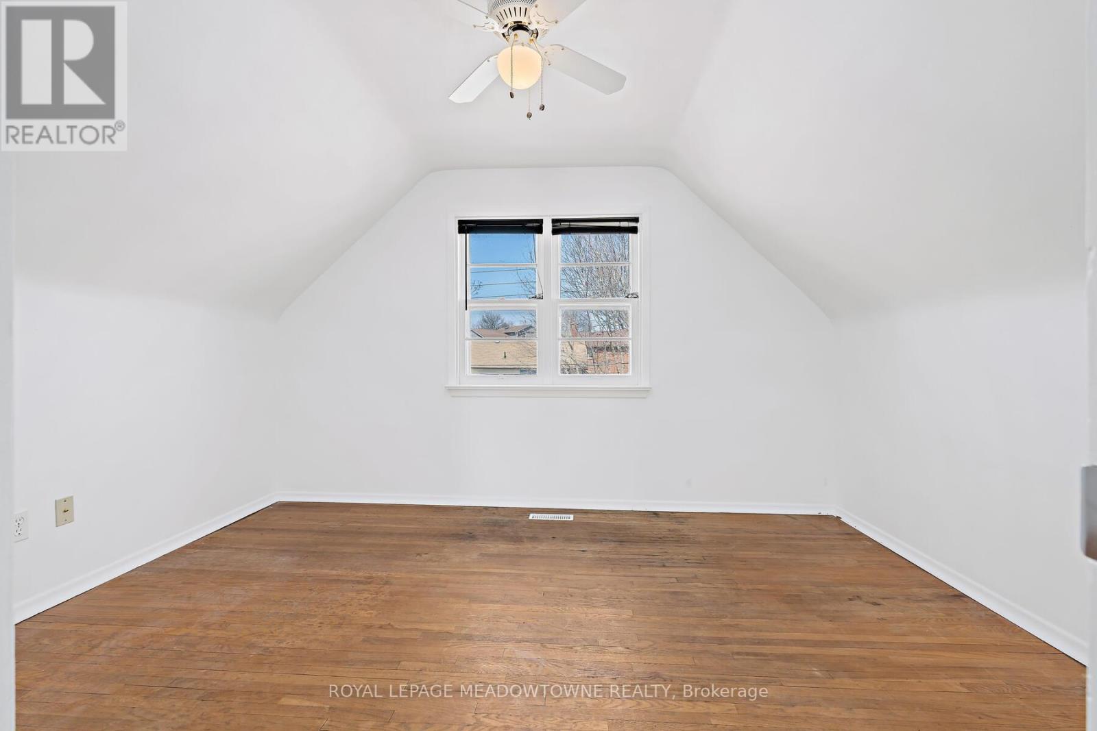 3 Bard Lane, Halton Hills (Georgetown), Ontario  L7G 2M6 - Photo 20 - W13442188