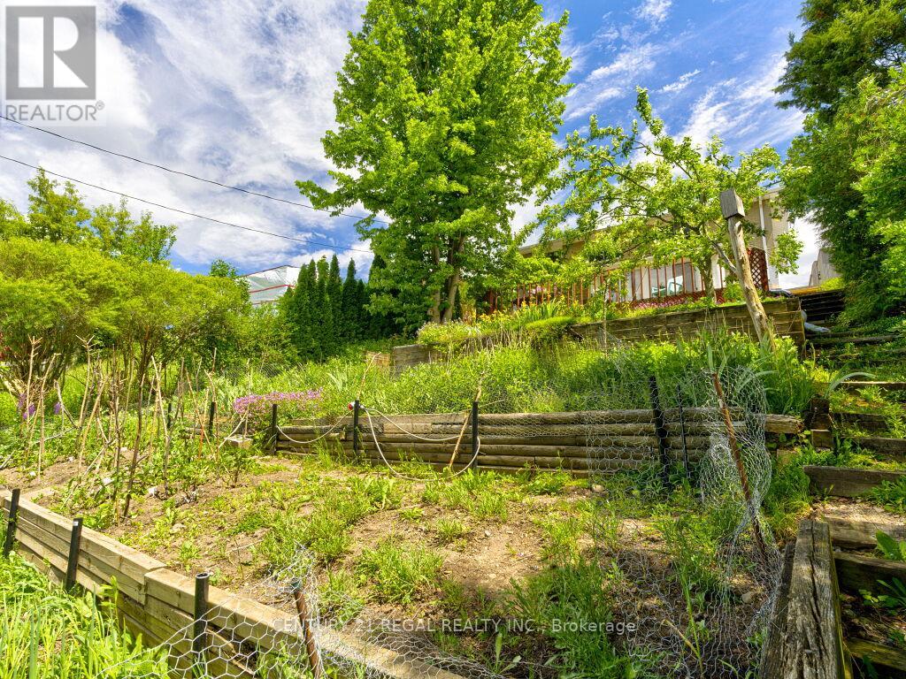 122 Longfield Road, Halton Hills (Ac Acton), Ontario  L7J 2K4 - Photo 43 - W13443936