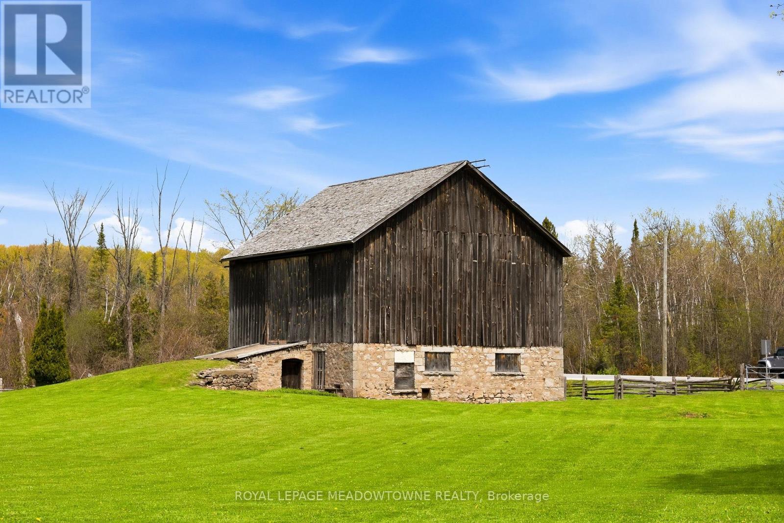 12979 27 Side Road, Halton Hills (Rural Halton Hills), Ontario  L7G 4S4 - Photo 42 - W13450618