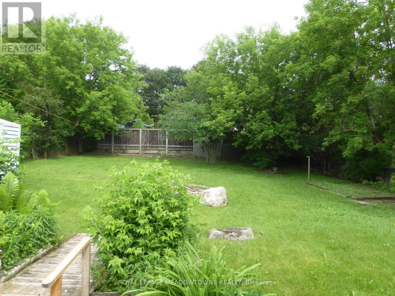 43 Cobblehill Road, Halton Hills (Ac Acton), Ontario  L7J 1P1 - Photo 2 - W13450918
