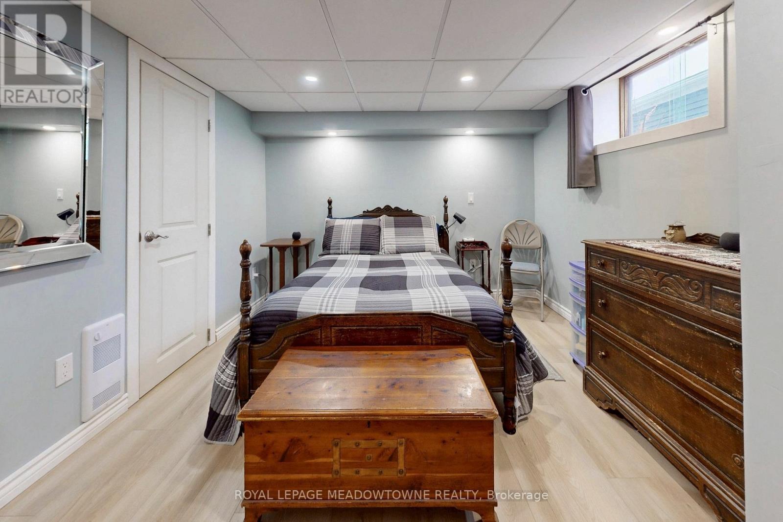 43 Cobblehill Road, Halton Hills (Ac Acton), Ontario  L7J 1P1 - Photo 21 - W13450918