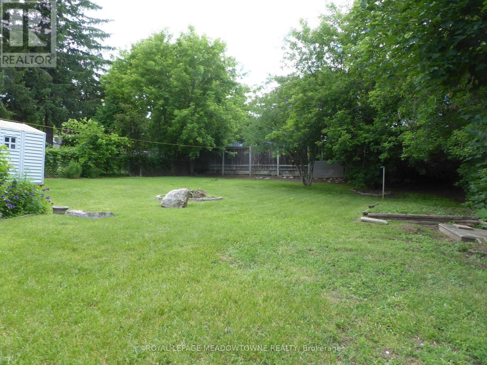 43 Cobblehill Road, Halton Hills (Ac Acton), Ontario  L7J 1P1 - Photo 31 - W13450918