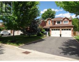 <div class="price">$1,079,900</div> 42 Davis Crescent, Halton Hills (Georgetown)<br><div style="margin-bottom:8px;"><small>RE/MAX Real Estate Centre Inc.</small></div><div class='bed_bath'>4 Bed | 3 Bath</div>