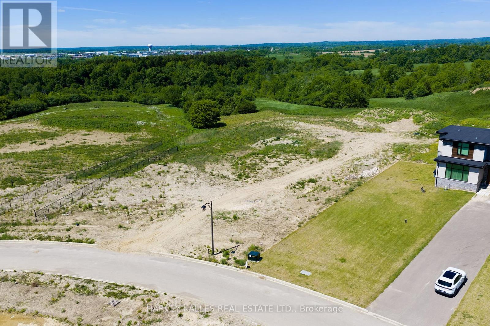 24 Sugarbush Court, Halton Hills (Rural Halton Hills), Ontario  L7G 4S7 - Photo 12 - W13455350