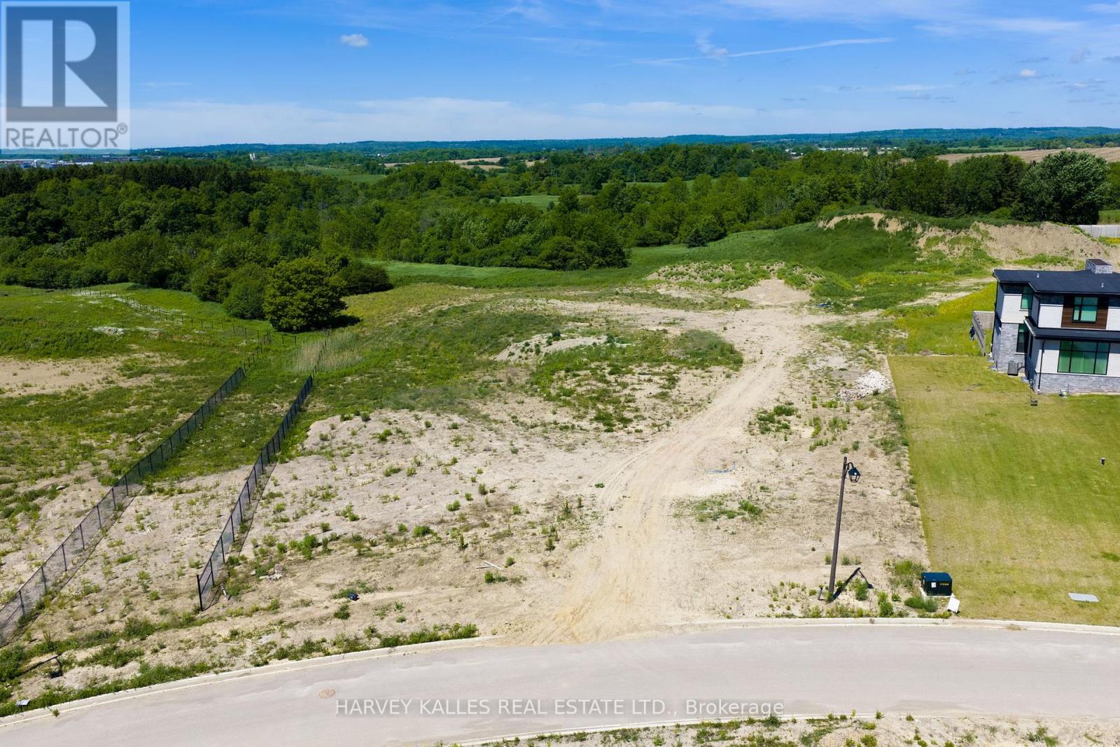 24 Sugarbush Court, Halton Hills (Rural Halton Hills), Ontario  L7G 4S7 - Photo 14 - W13455350