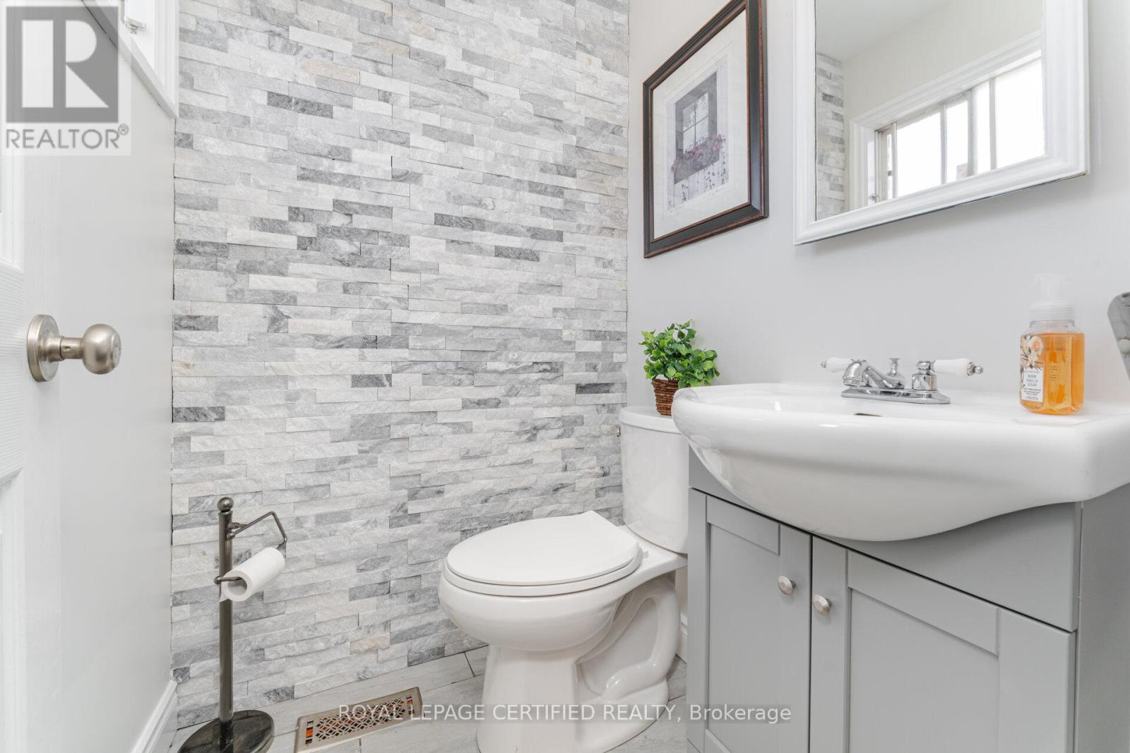 5 Stockman Crescent, Halton Hills (Georgetown), Ontario  L7G 1J5 - Photo 21 - W13455406