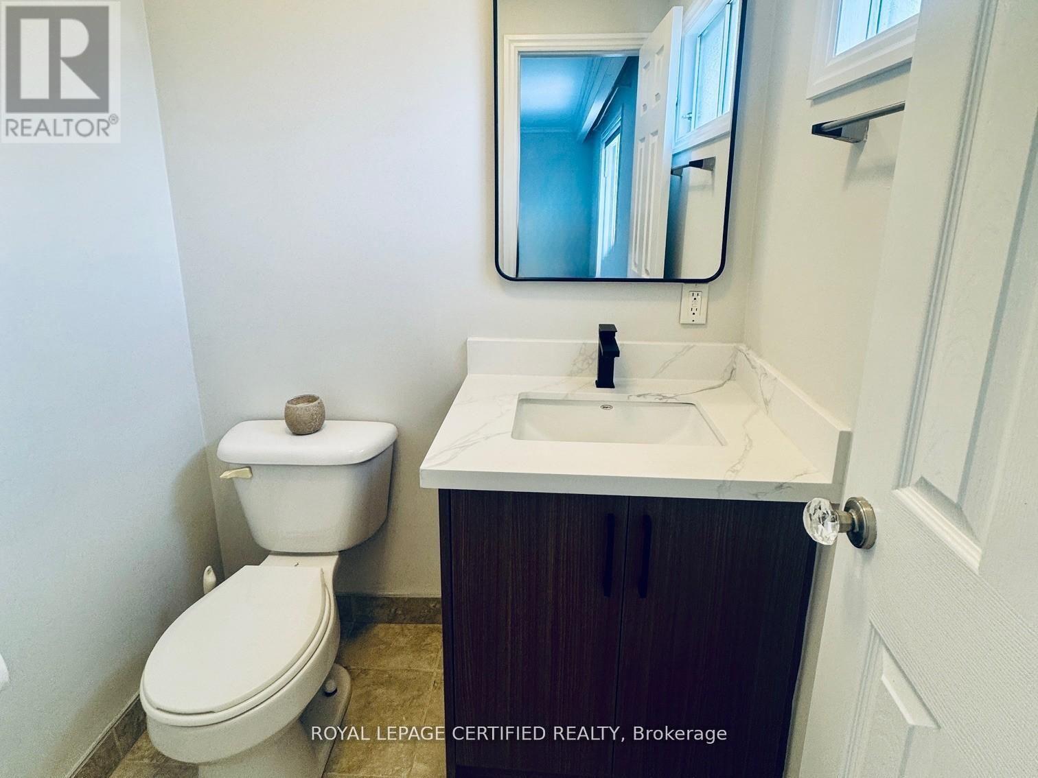 5 Stockman Crescent, Halton Hills (Georgetown), Ontario  L7G 1J5 - Photo 34 - W13455406