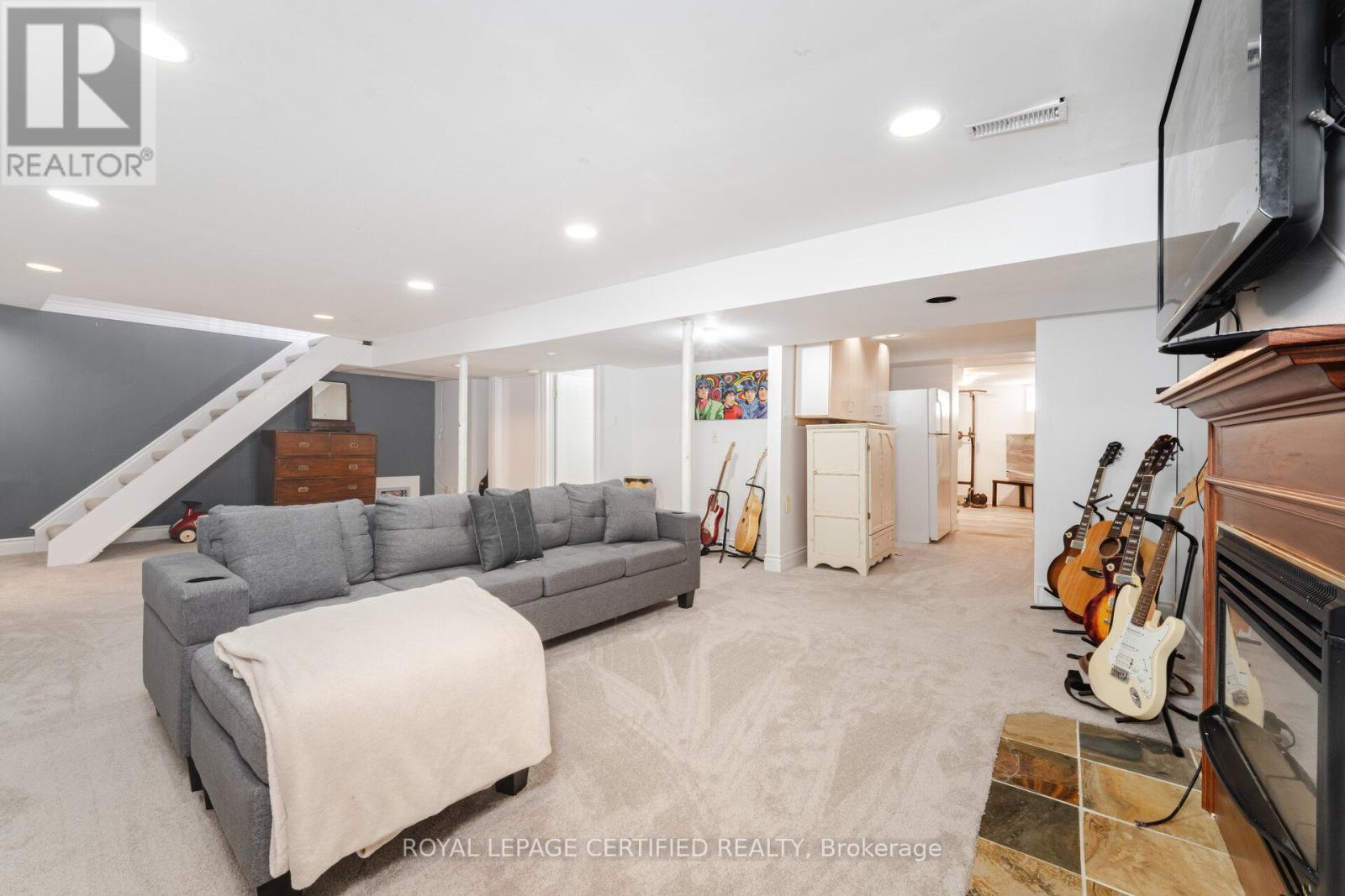 5 Stockman Crescent, Halton Hills (Georgetown), Ontario  L7G 1J5 - Photo 38 - W13455406