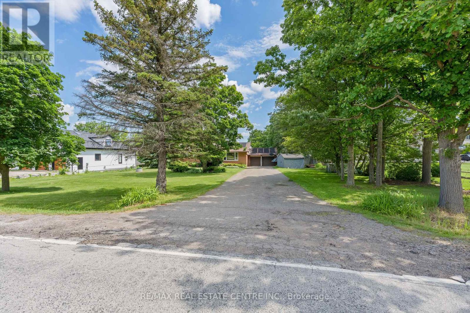 9409 Eighth Line, Halton Hills (Rural Halton Hills), Ontario  L7G 4S5 - Photo 1 - W13457218