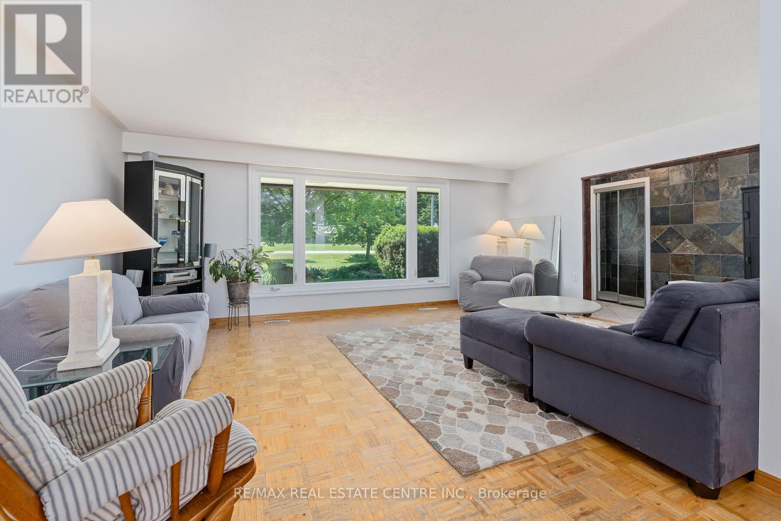 9409 Eighth Line, Halton Hills (Rural Halton Hills), Ontario  L7G 4S5 - Photo 11 - W13457218