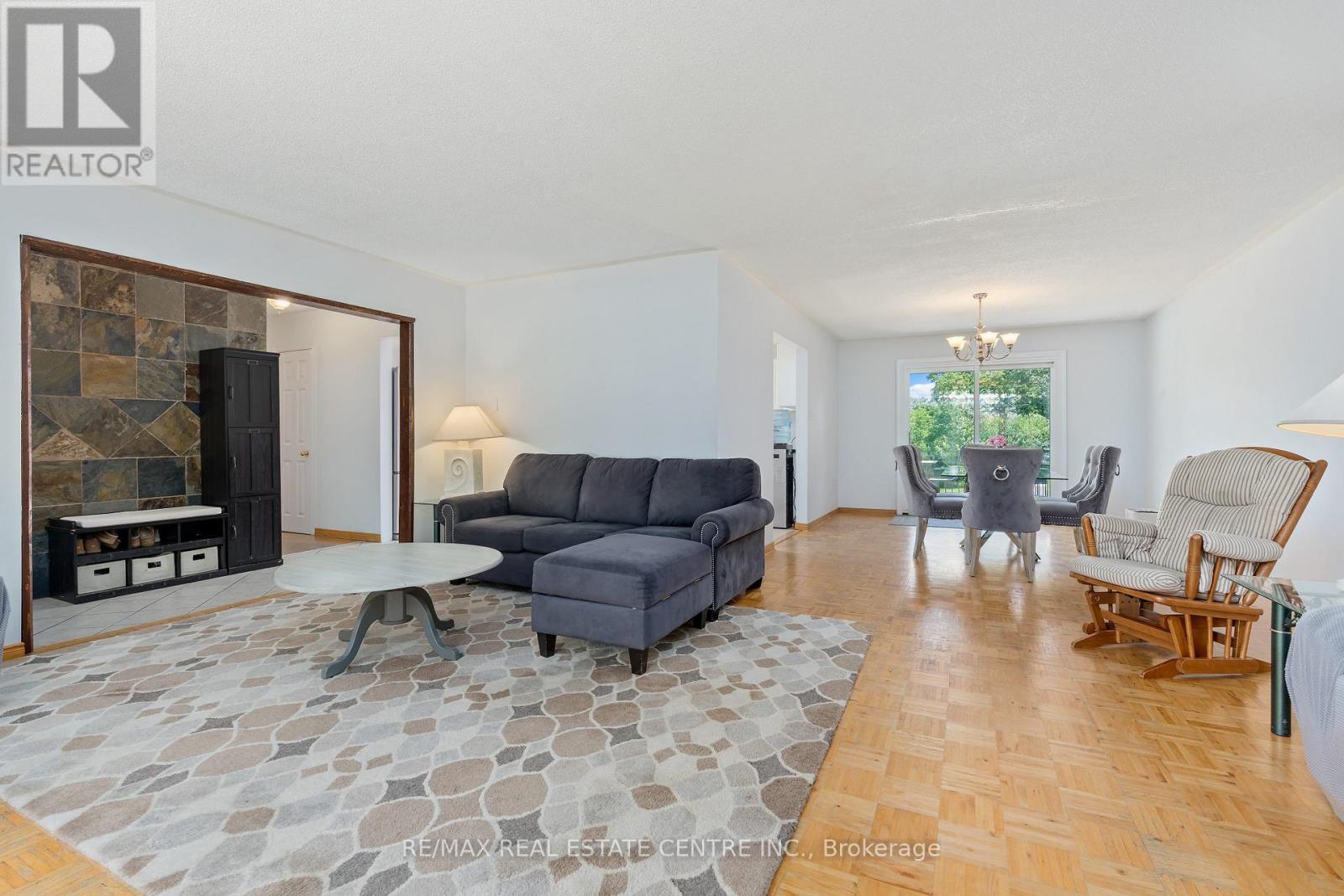 9409 Eighth Line, Halton Hills (Rural Halton Hills), Ontario  L7G 4S5 - Photo 12 - W13457218