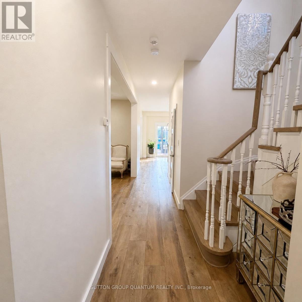 48 Meadowlark Drive, Halton Hills (Georgetown), Ontario  L7G 6N5 - Photo 6 - W13458628