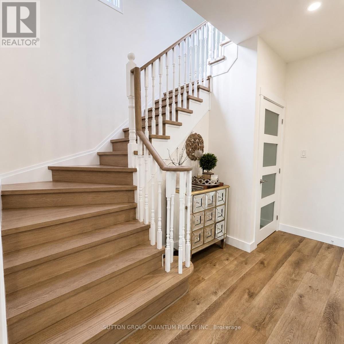48 Meadowlark Drive, Halton Hills (Georgetown), Ontario  L7G 6N5 - Photo 14 - W13458882