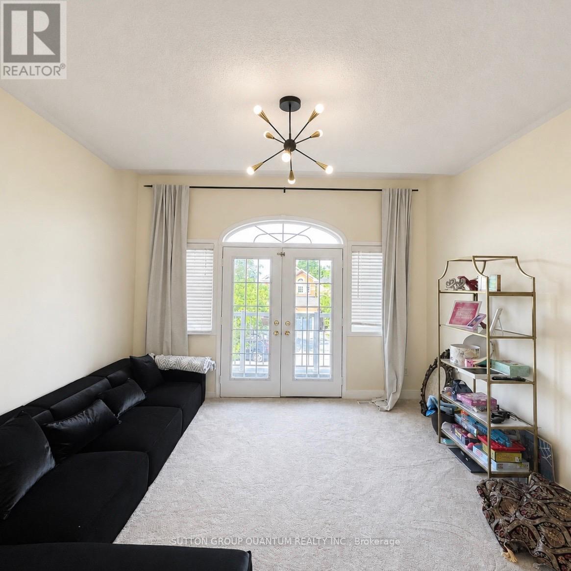 48 Meadowlark Drive, Halton Hills (Georgetown), Ontario  L7G 6N5 - Photo 17 - W13458882