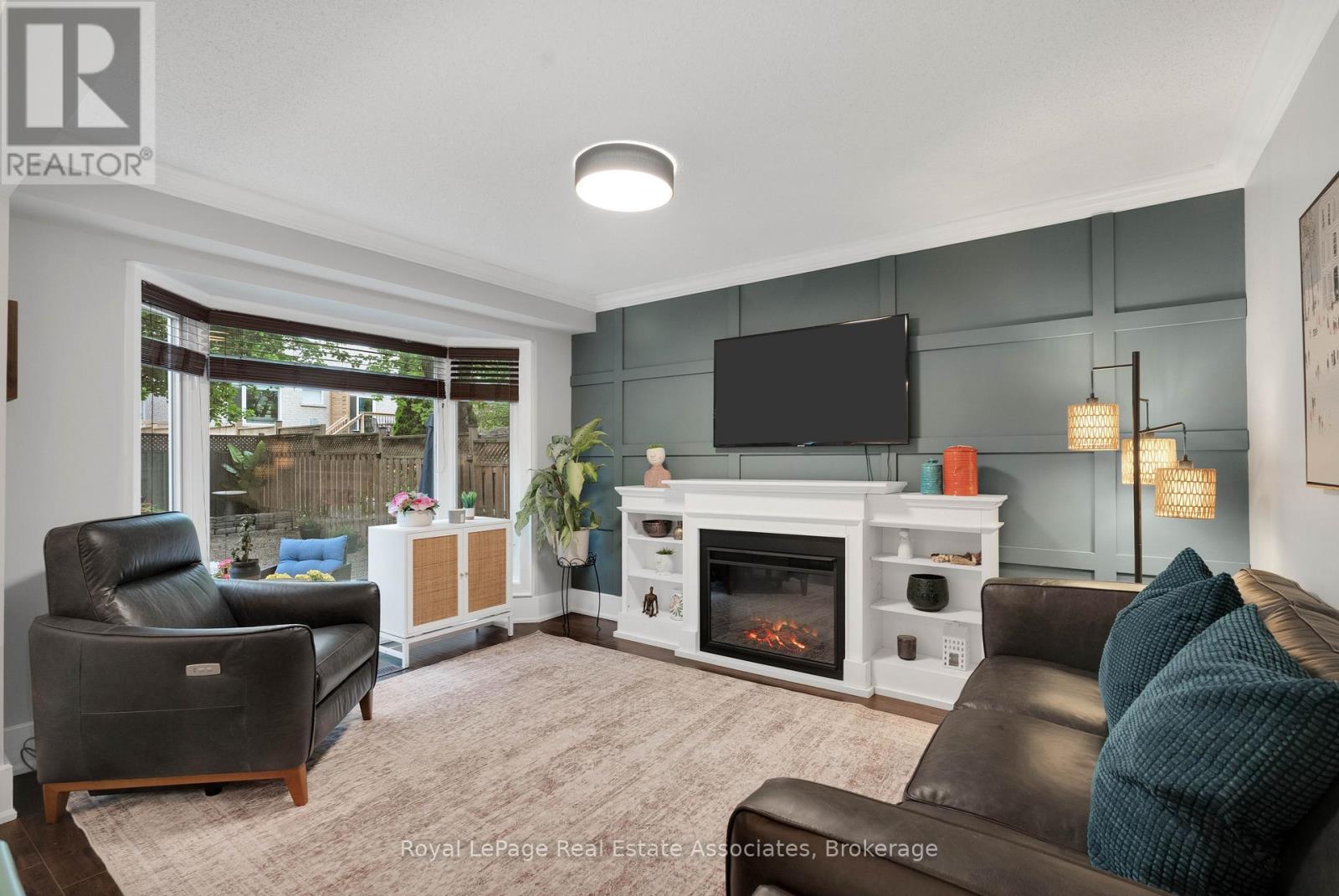 34 Standish Street, Halton Hills (Georgetown), Ontario  L7G 5V7 - Photo 8 - W13459888