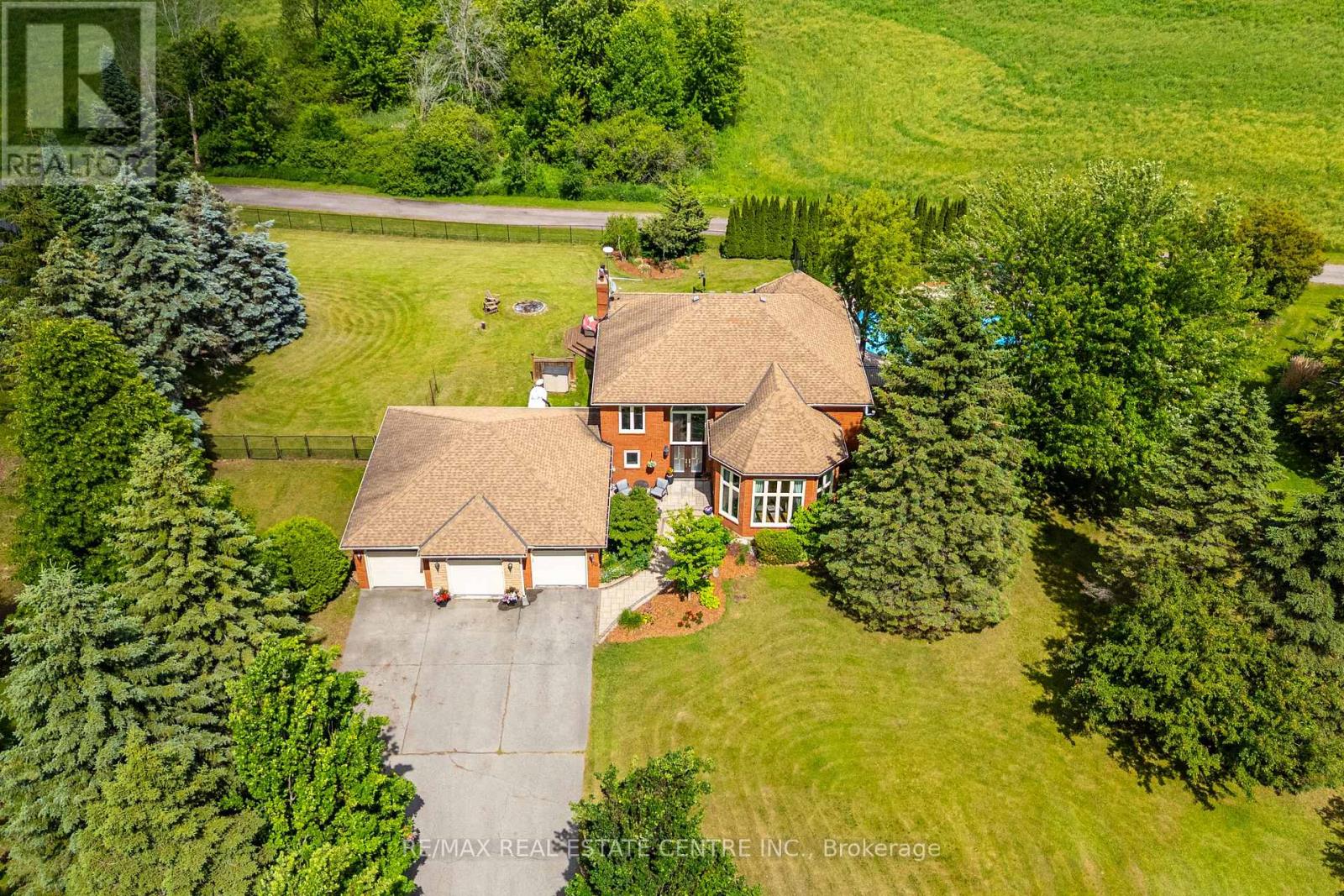 20 Shortill Road, Halton Hills (Rural Halton Hills), Ontario  L7G 4S4 - Photo 3 - W13461258