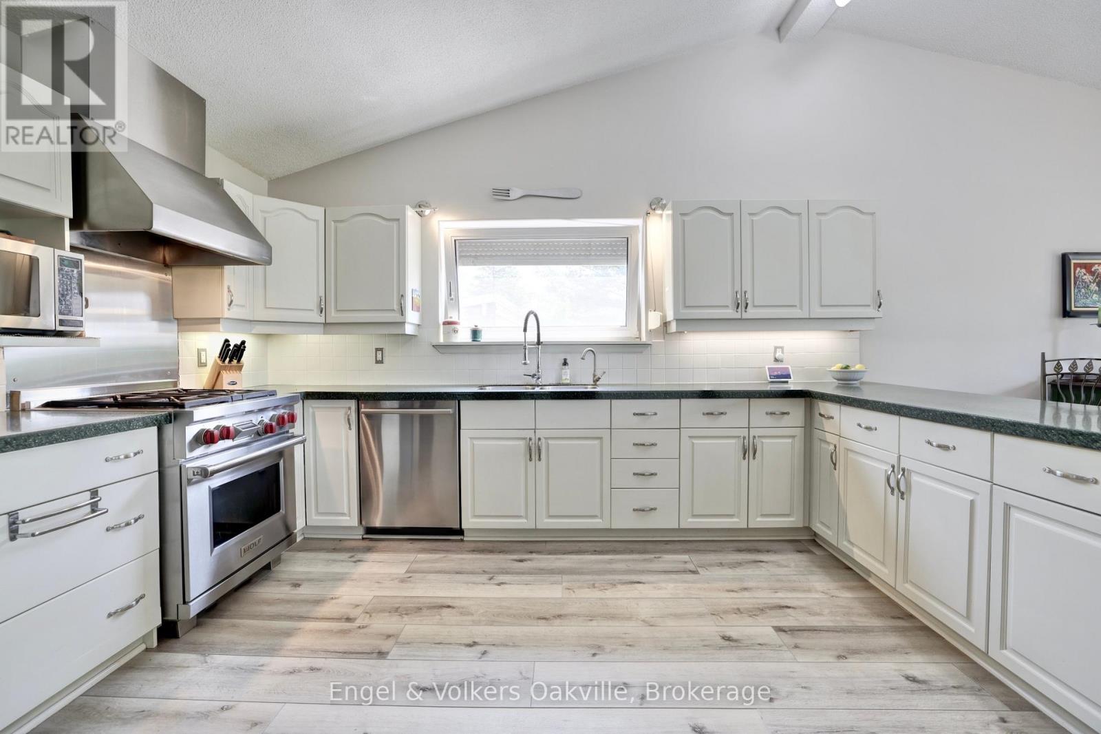 330 Mountsberg Road, Hamilton, Ontario  L0P 1B0 - Photo 14 - X13463172