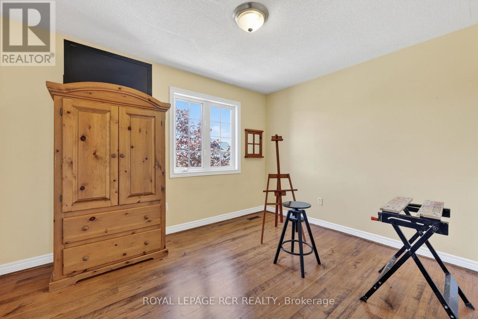 94 Atwood Avenue, Halton Hills (Georgetown), Ontario  L7G 6A1 - Photo 12 - W13463328
