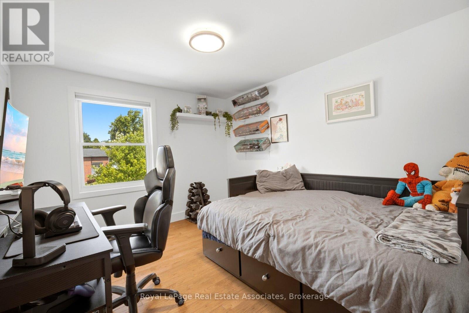 45 Cleaveholm Drive, Halton Hills (Georgetown), Ontario  L7G 3E3 - Photo 24 - W13463366