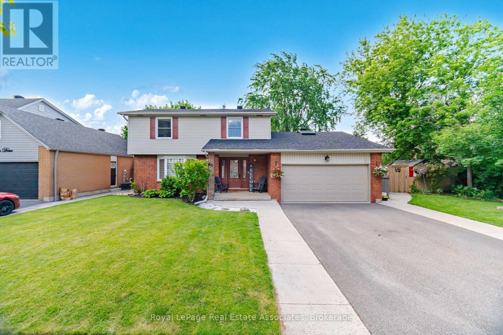 45 Cleaveholm Drive, Halton Hills (Georgetown), Ontario  L7G 3E3 - Photo 3 - W13463366