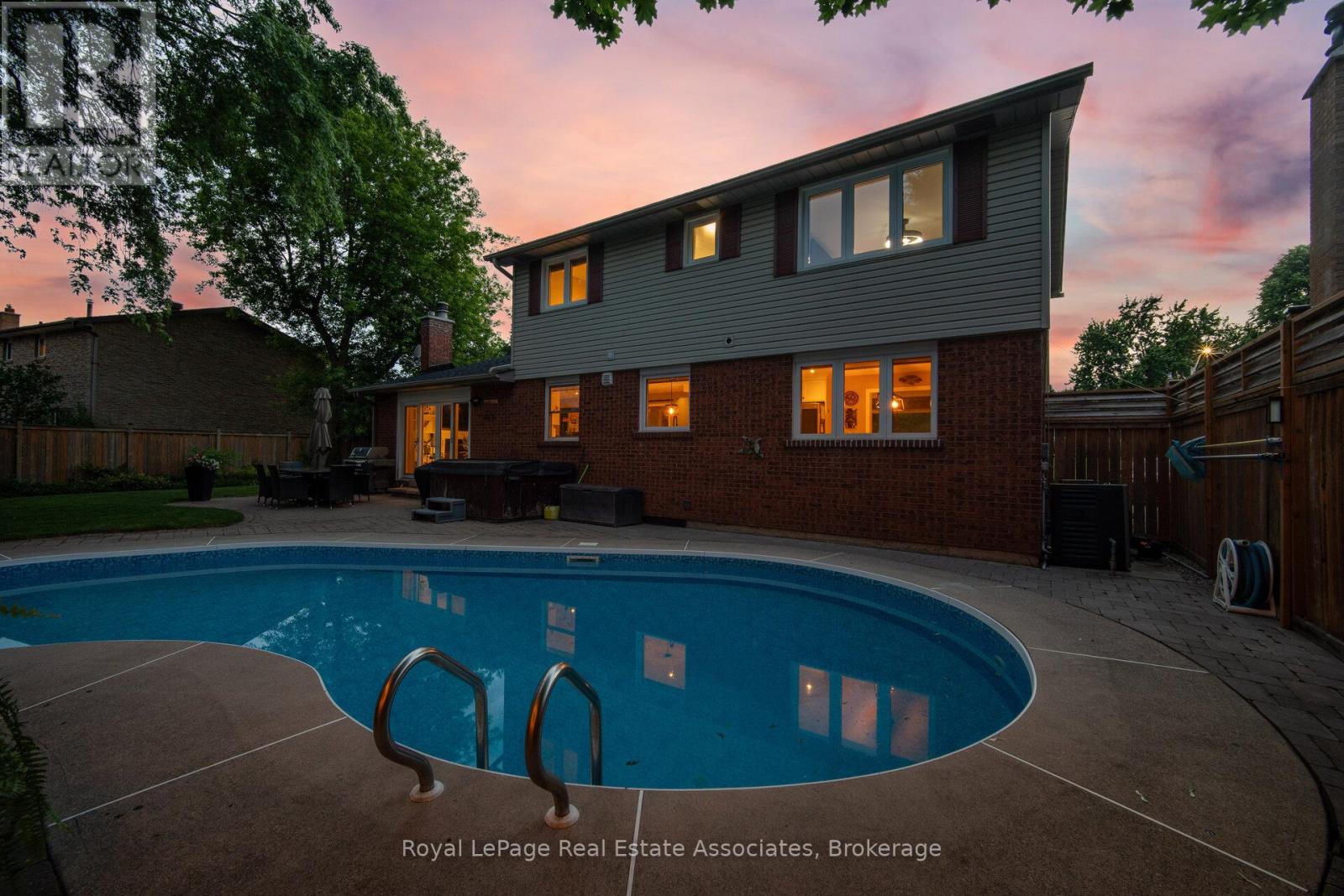 45 Cleaveholm Drive, Halton Hills (Georgetown), Ontario  L7G 3E3 - Photo 40 - W13463366