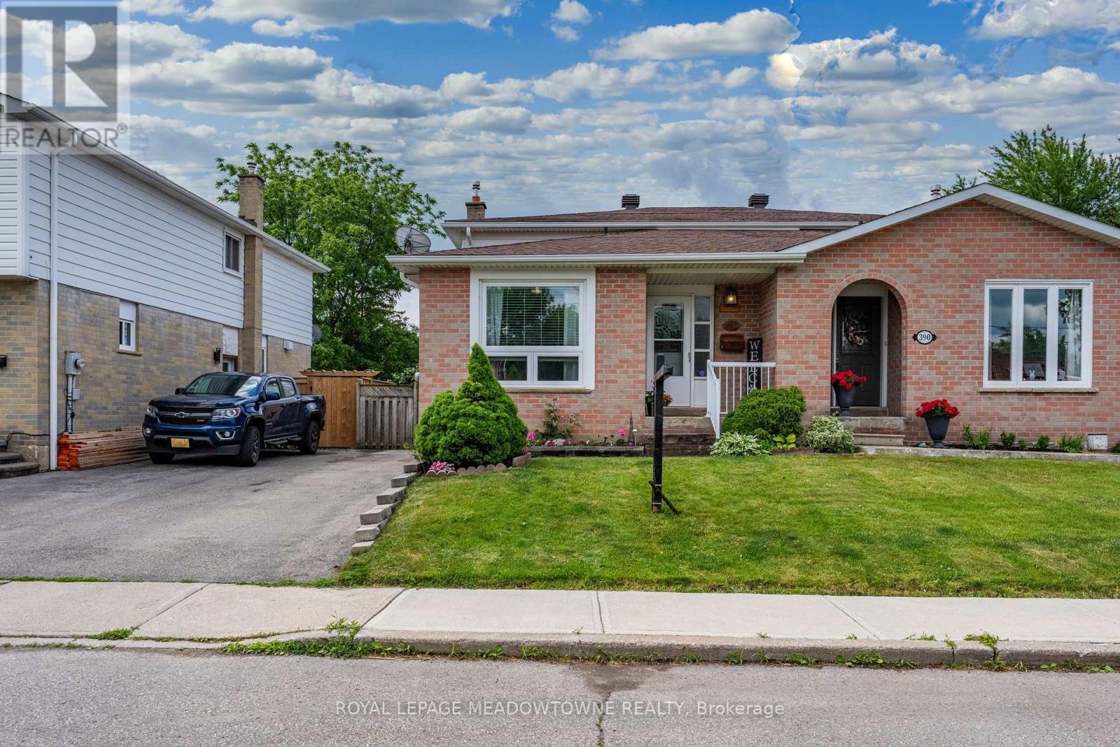 390a Guelph Street, Halton Hills (Georgetown), Ontario  L7G 4B7 - Photo 1 - W13465858