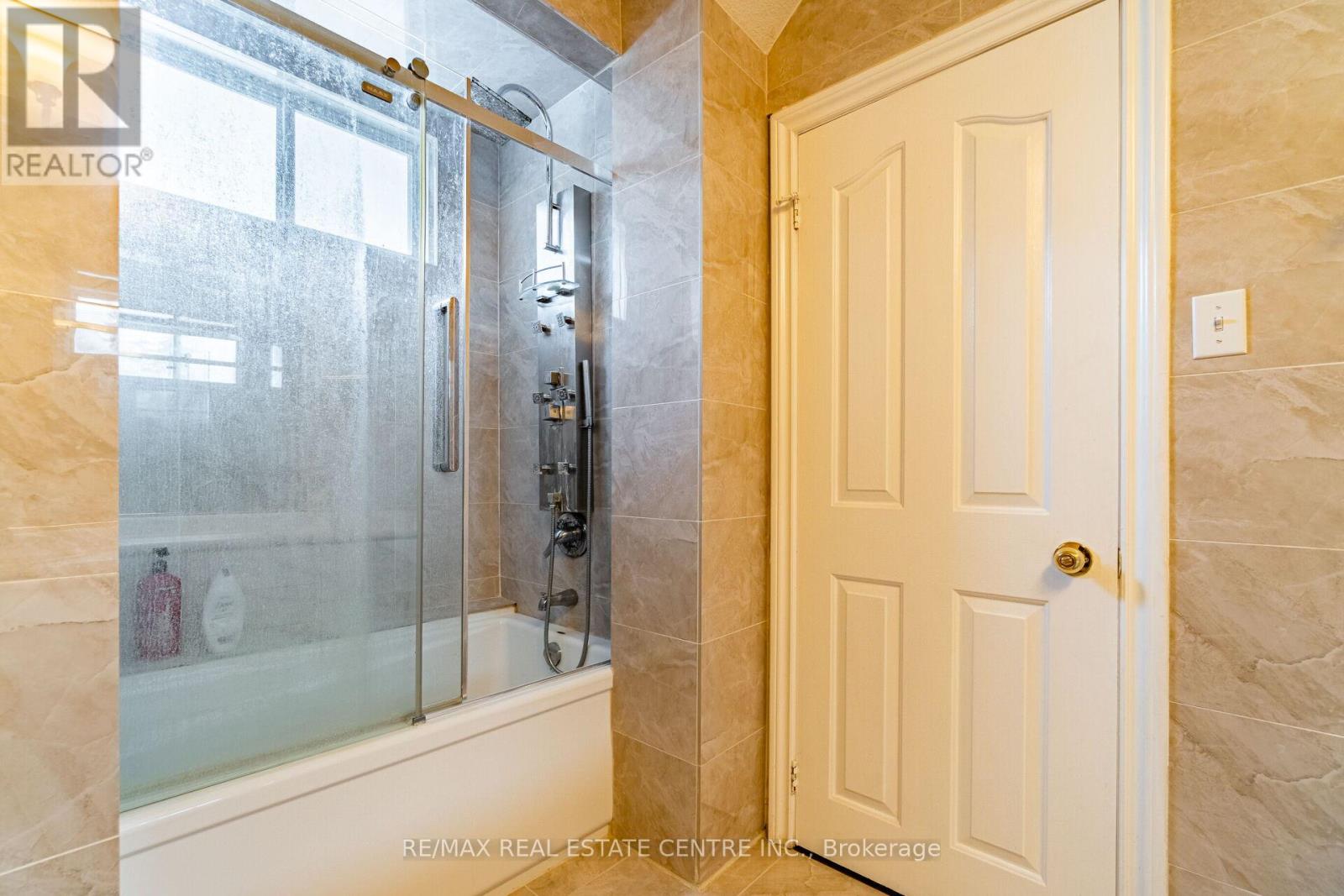 8681 Canyon Road, Milton, Ontario  L0P 1B0 - Photo 32 - W13467074