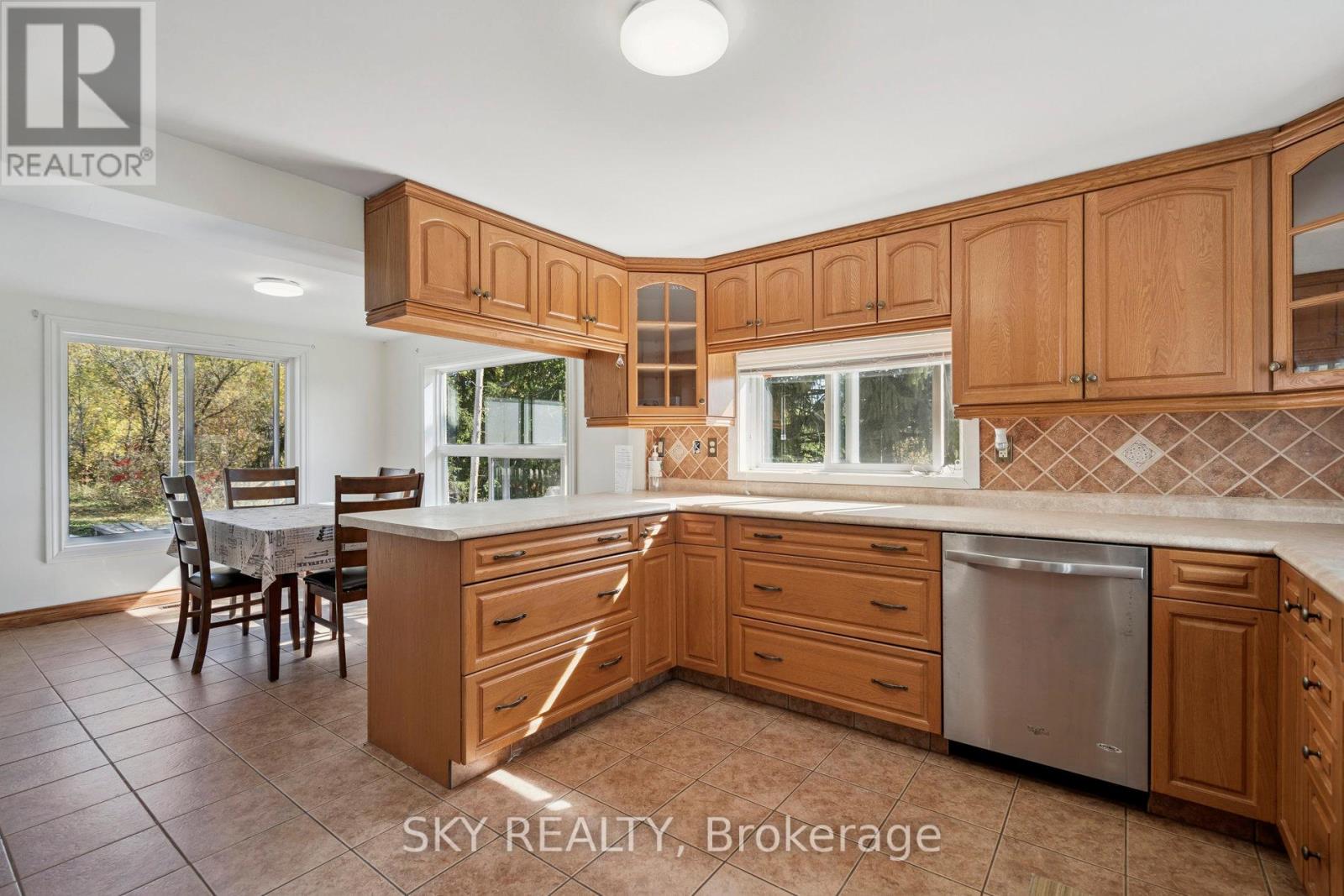 12478 5 Line, Halton Hills (Limehouse), Ontario  L0P 1H0 - Photo 15 - W13467346