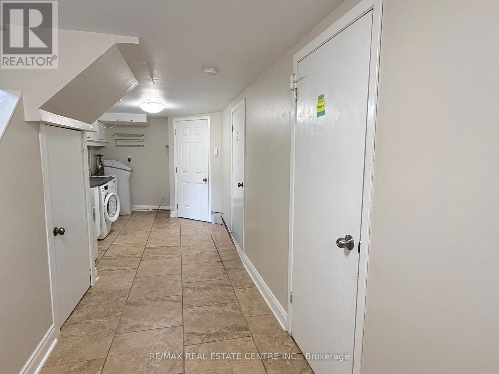Basement - 18 Mackenzie Drive, Halton Hills (Georgetown), Ontario  L7G 4B9 - Photo 15 - W13467764