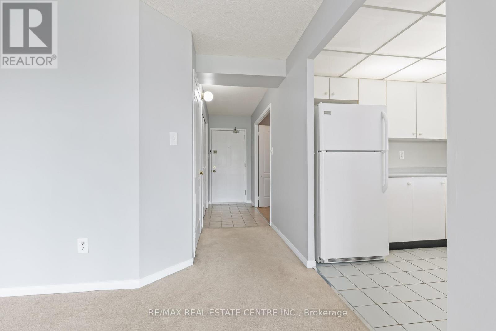 406 - 26 Hall Road, Halton Hills (Georgetown), Ontario  L7G 0J8 - Photo 5 - W13468934