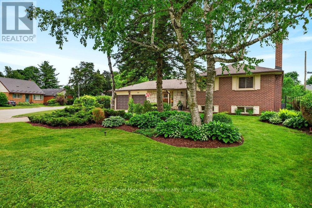 119 Elizabeth Drive, Halton Hills (Ac Acton), Ontario  L7J 1B6 - Photo 3 - W13468976