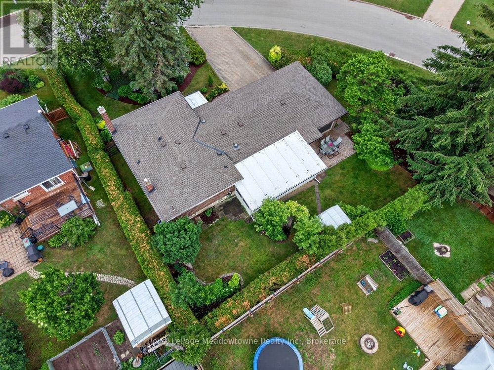 119 Elizabeth Drive, Halton Hills (Ac Acton), Ontario  L7J 1B6 - Photo 46 - W13468976