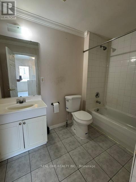 Apartment B - 10 Mill Street E, Halton Hills (Ac Acton), Ontario  L7J 1G9 - Photo 17 - W13470524