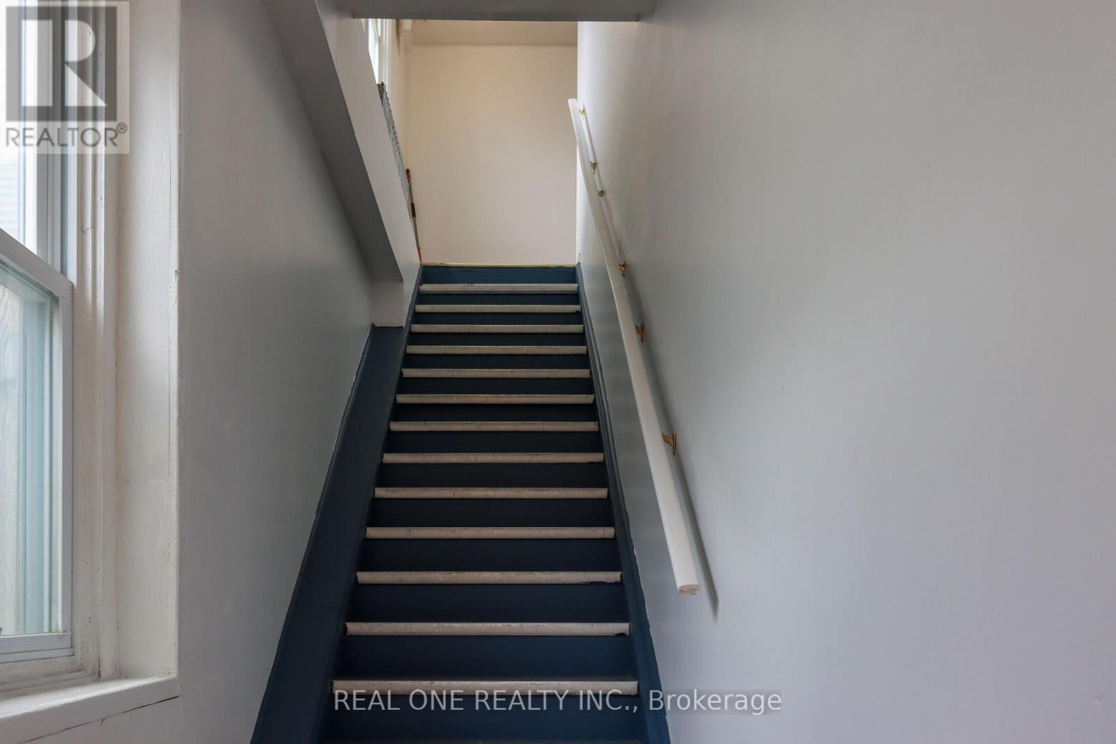 Apartment B - 10 Mill Street E, Halton Hills (Ac Acton), Ontario  L7J 1G9 - Photo 20 - W13470524