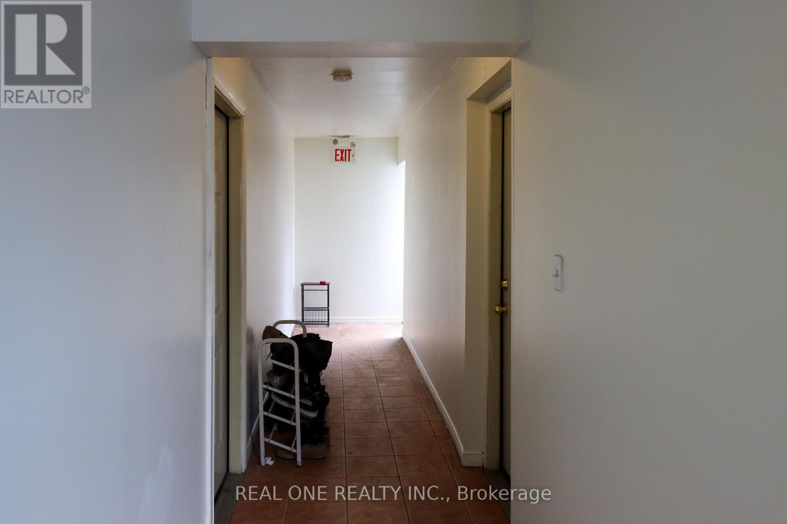 Apartment B - 10 Mill Street E, Halton Hills (Ac Acton), Ontario  L7J 1G9 - Photo 22 - W13470524