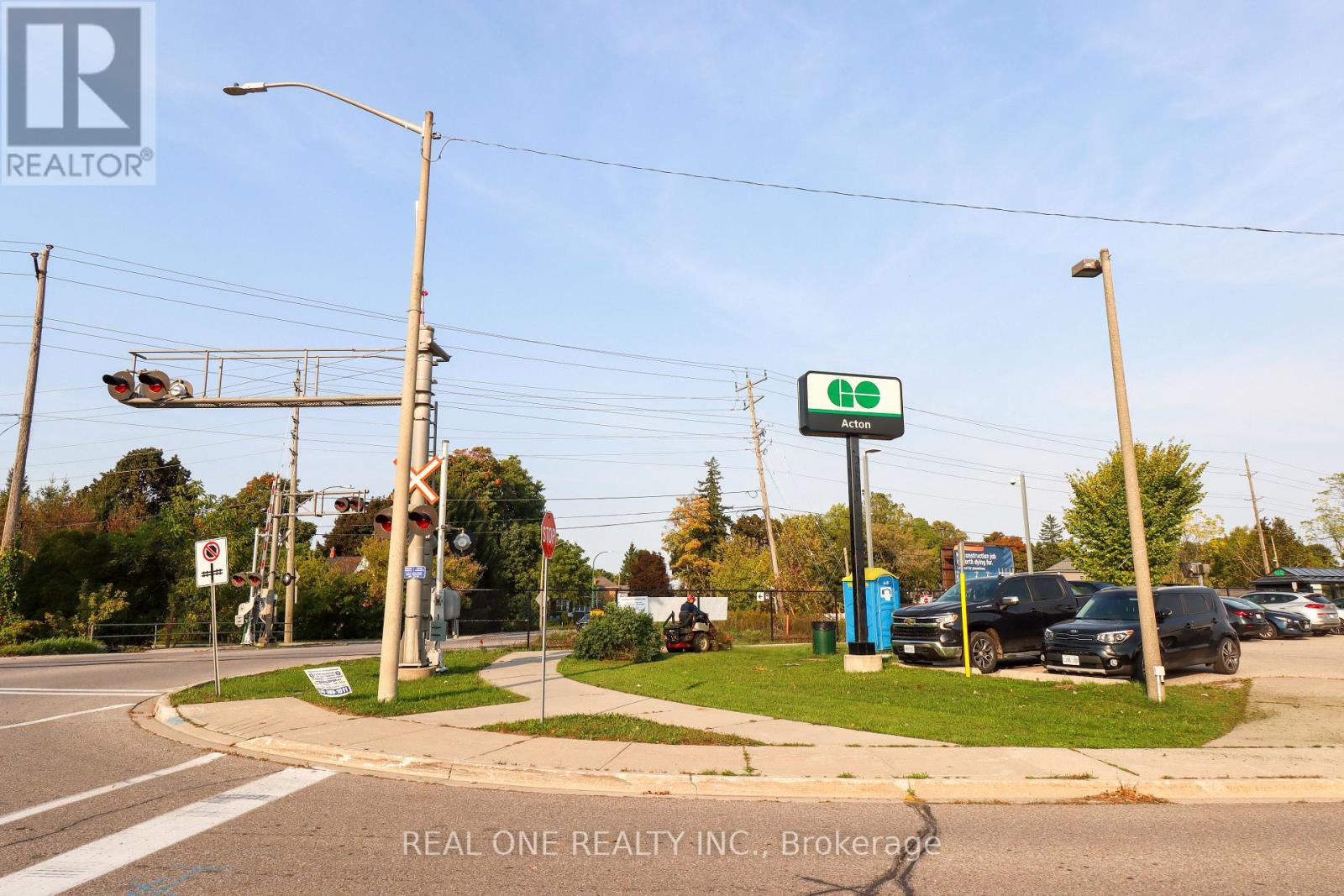 Apartment B - 10 Mill Street E, Halton Hills (Ac Acton), Ontario  L7J 1G9 - Photo 29 - W13470524