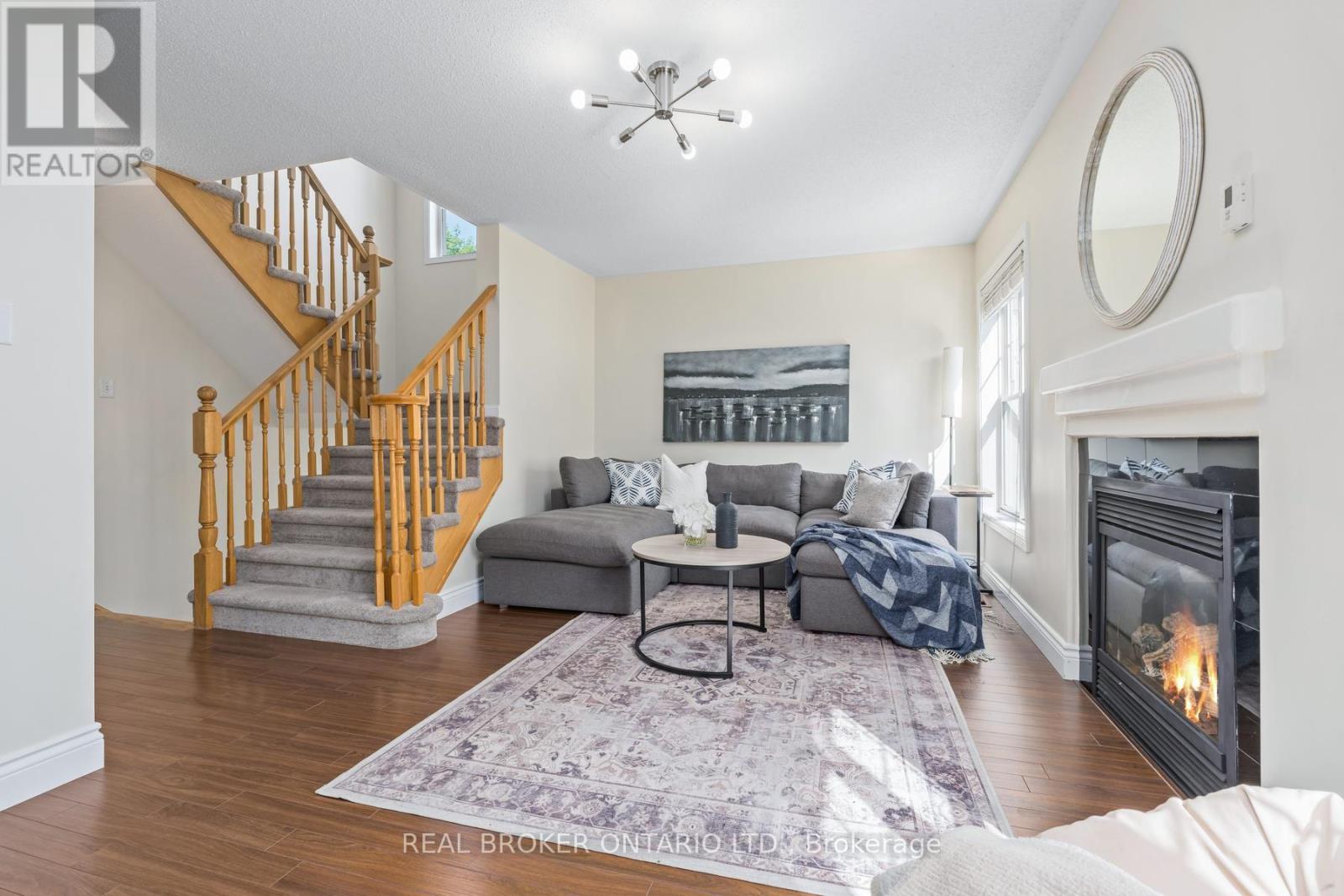 59 Seed House Lane, Halton Hills (Georgetown), Ontario  L7G 6K4 - Photo 6 - W13471016