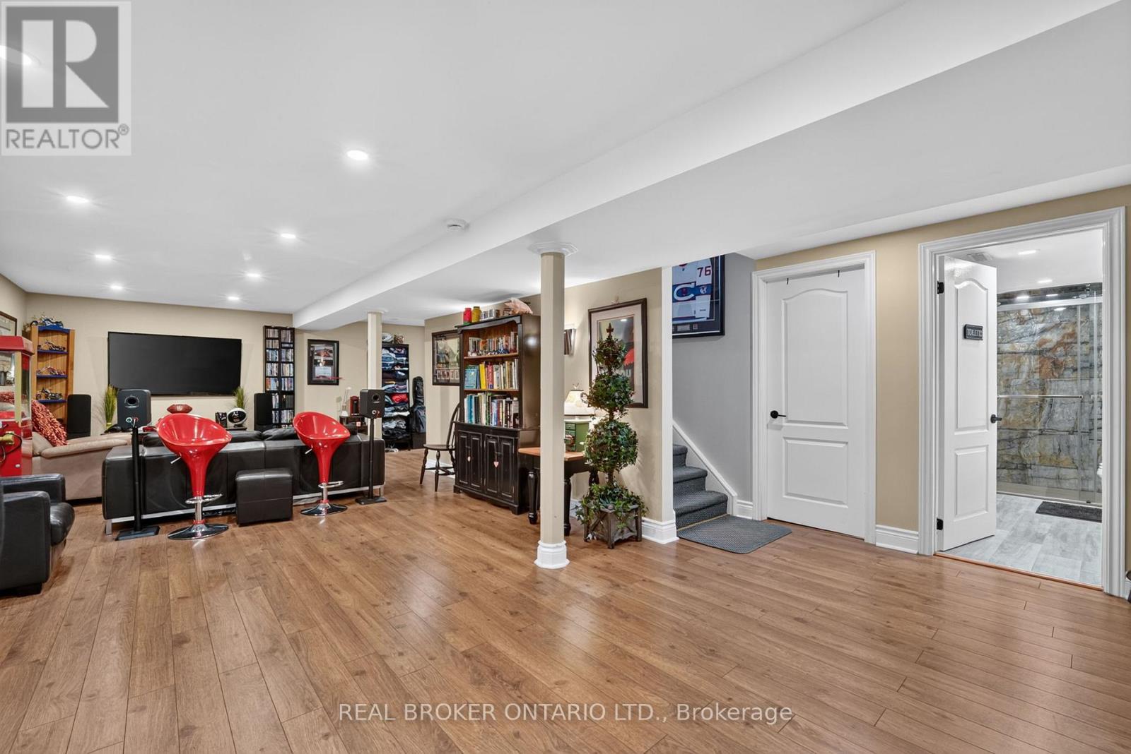 74 Harley Avenue, Halton Hills (Georgetown), Ontario  L7G 5R8 - Photo 32 - W13473838