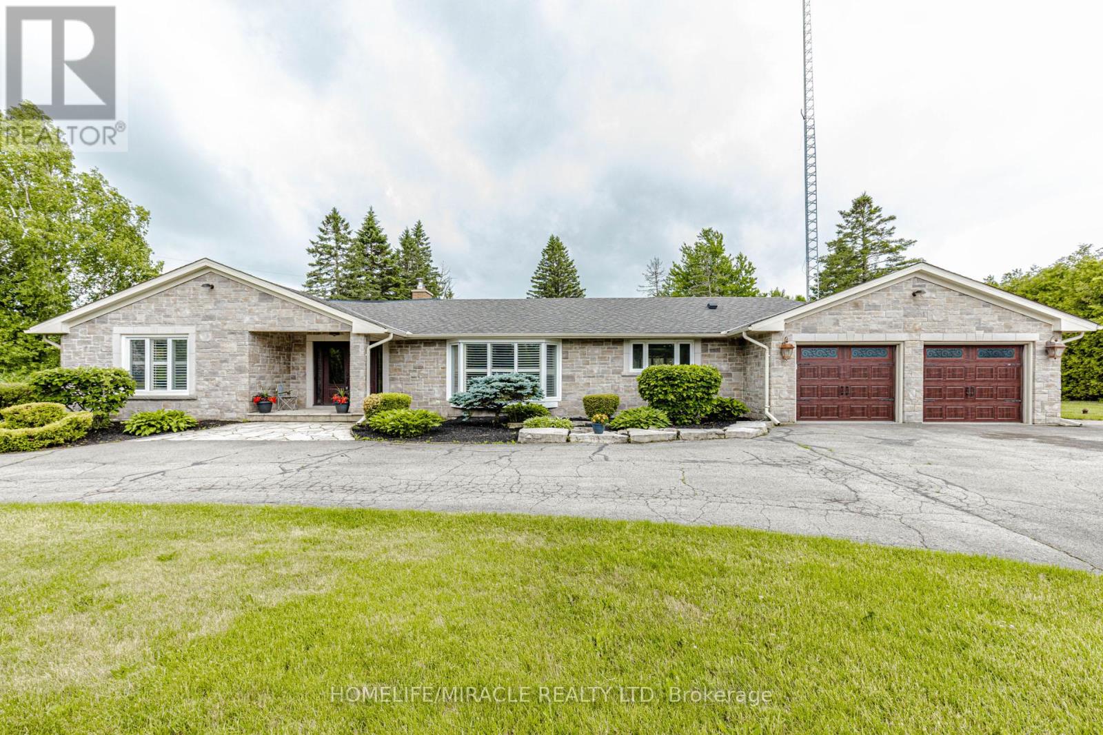 11948 Dublin Line, Halton Hills (Es Rural Esquesing), Ontario  L7J 2M1 - Photo 2 - W13474542