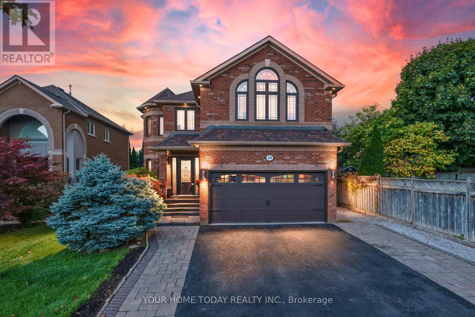 49 Miller Drive, Halton Hills (Georgetown), Ontario  L7G 5P7 - Photo 1 - W13474708
