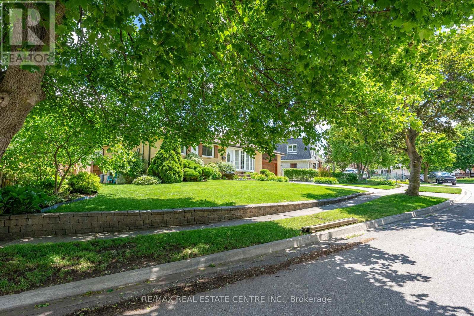5 Hale Drive, Halton Hills (Georgetown), Ontario  L7G 4C3 - Photo 47 - W13474780