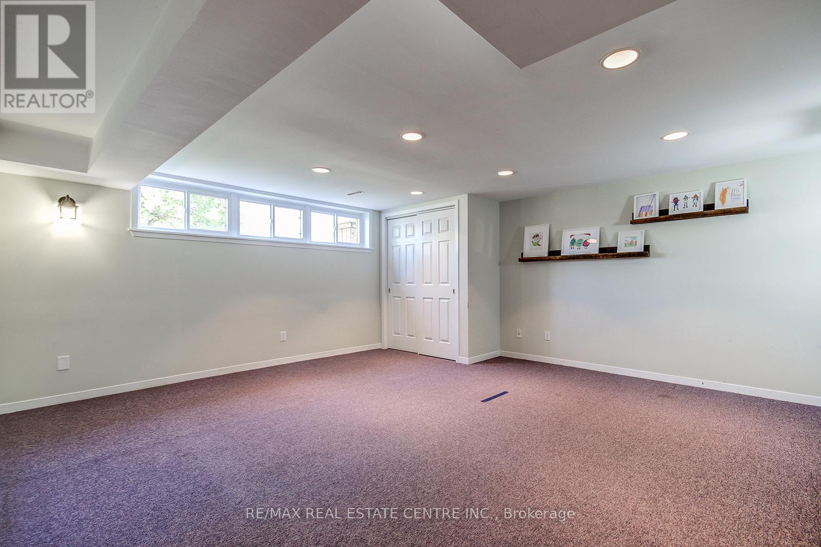 200 Delrex Boulevard, Halton Hills (Georgetown), Ontario  L7G 4E7 - Photo 22 - W13477276