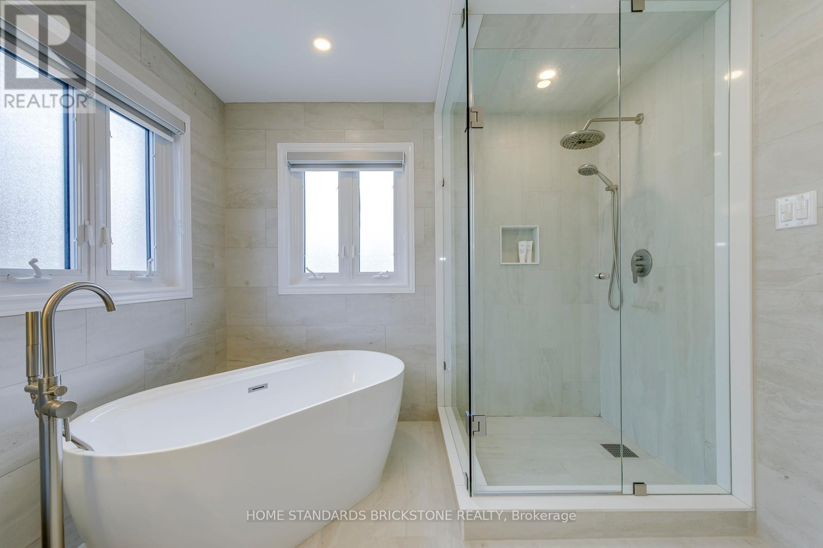 15 Samuel Crescent, Halton Hills (Georgetown), Ontario  L7G 5J2 - Photo 23 - W13477398