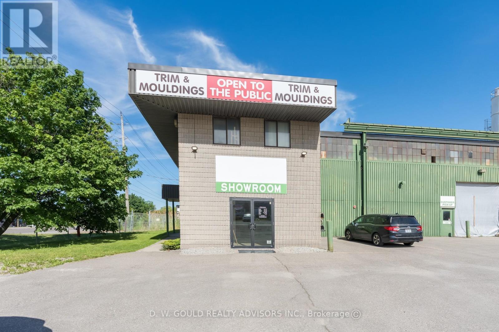 46 Armstrong Avenue, Halton Hills (Georgetown), Ontario  L7G 4R9 - Photo 11 - W13480266